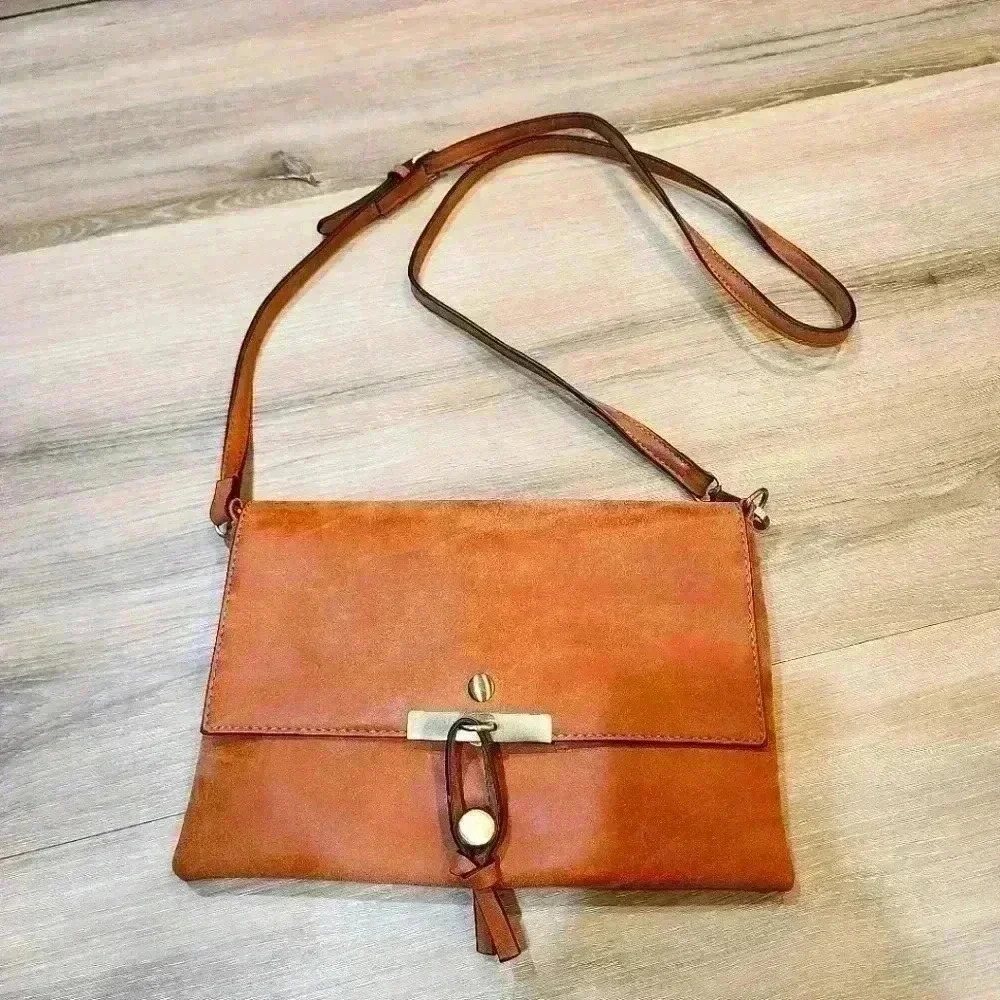 Knot style closure crossbody bag - brown (O5.24.70)